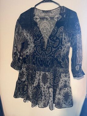 Zara Black Paisley V-Neck Tiered Peasant Blouse